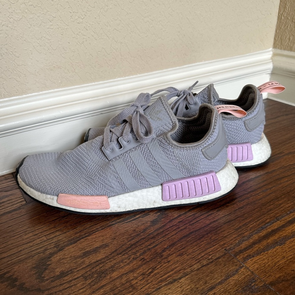 women’s adidas nmd - (10.5W)